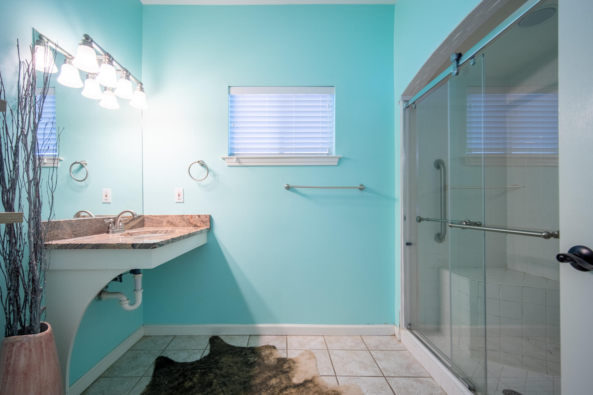 17878 Front Beach Road, Unit D1 Panama City Beach, FL 32413 - Photo 8 of 42 bownmedia-6