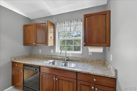 $167,000 | 1418 Oriole Place, St. Louis, MO 63144