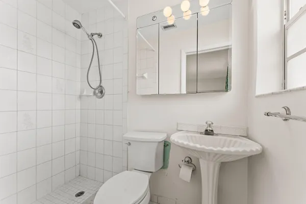 $649,000 | 360 Northeast 23rd Way, Boca Raton, FL 33431