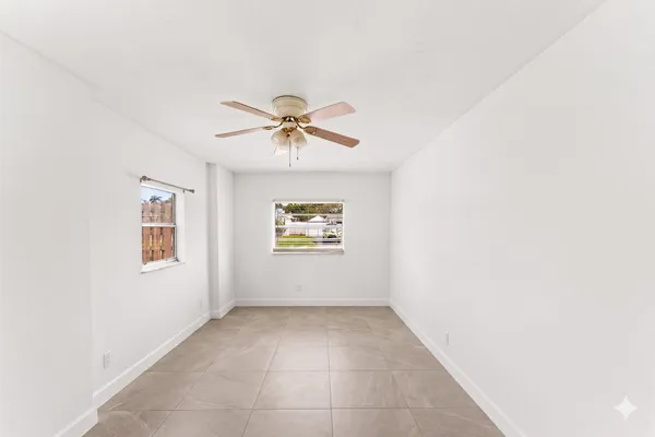 $649,000 | 360 Northeast 23rd Way, Boca Raton, FL 33431
