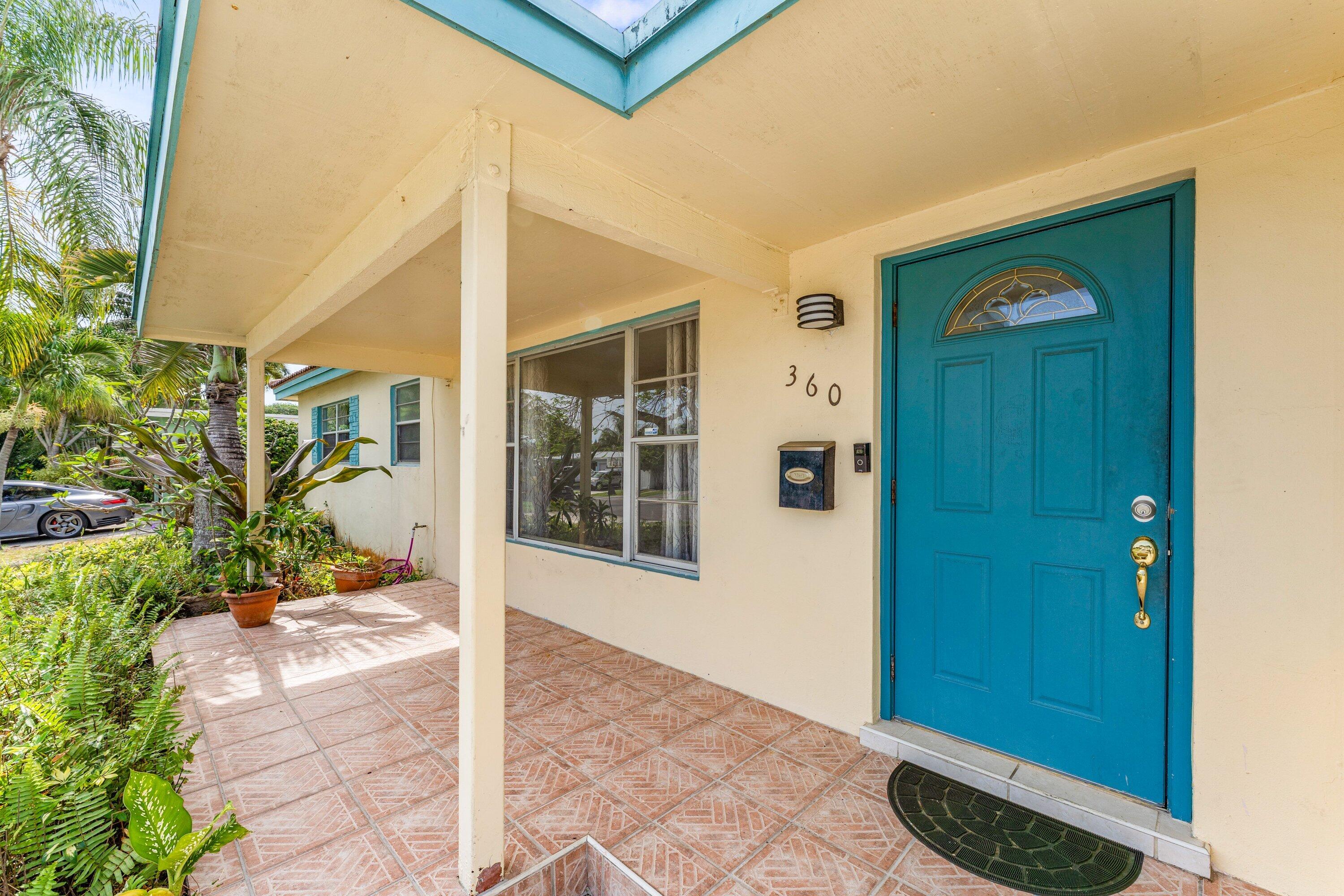 360 Northeast 23rd Way Boca Raton, FL 33431 - Photo 4 of 30 Exterior
