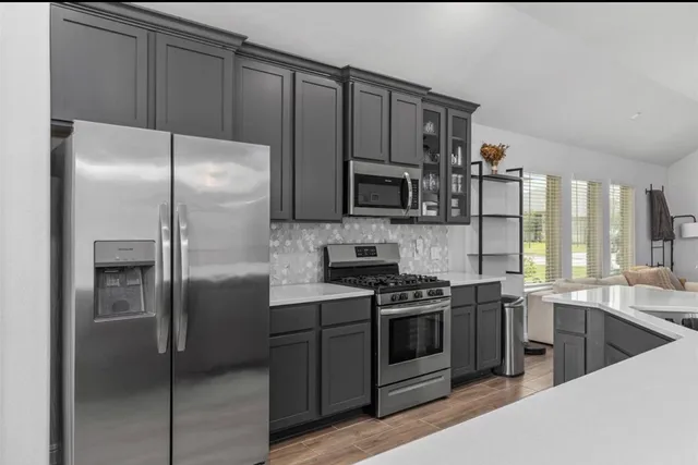 $2,425 | 5311 Latigo Court, Alvin, TX 77511