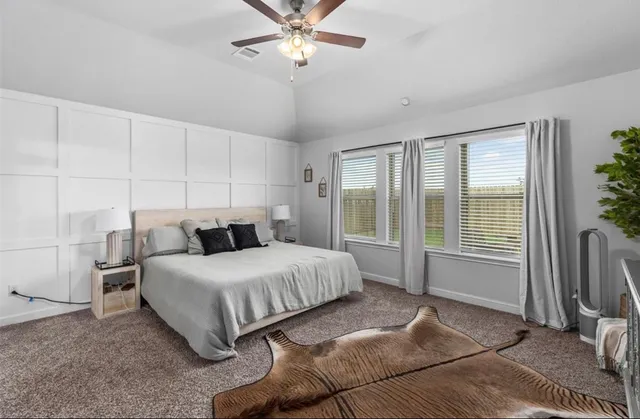 $2,425 | 5311 Latigo Court, Alvin, TX 77511