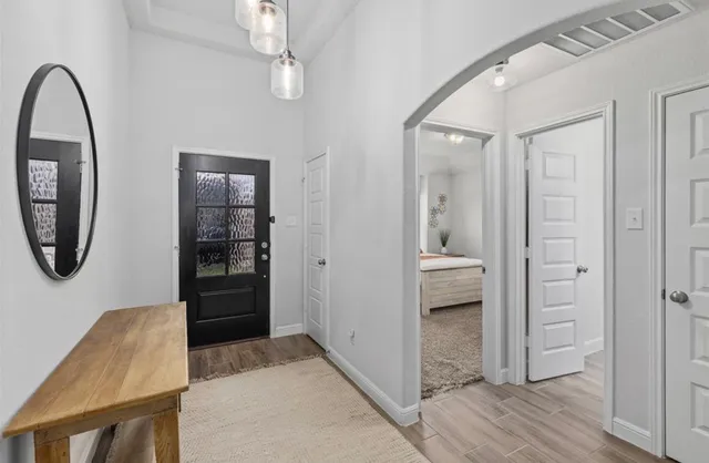 $2,425 | 5311 Latigo Court, Alvin, TX 77511