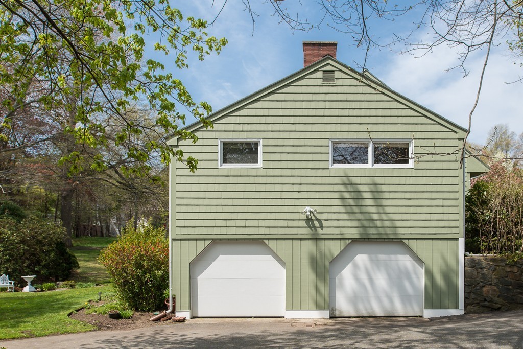 43 Shorewood Road Marblehead, MA 01945 - Photo 29 of 30 a view of a house with a yard
