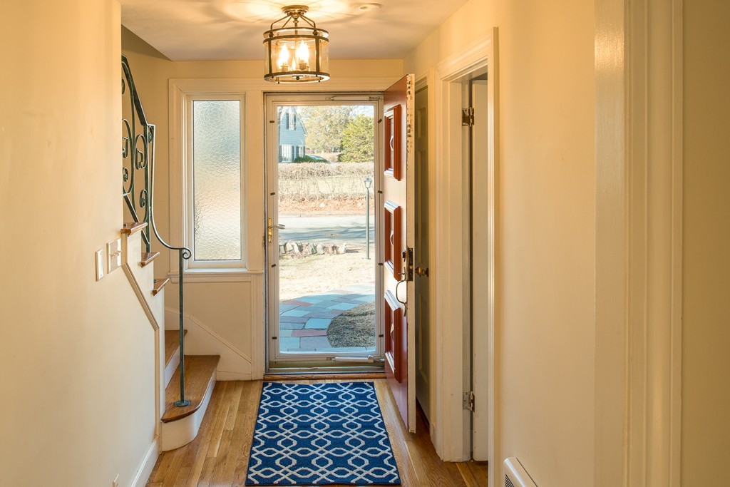 43 Shorewood Road Marblehead, MA 01945 - Photo 5 of 30