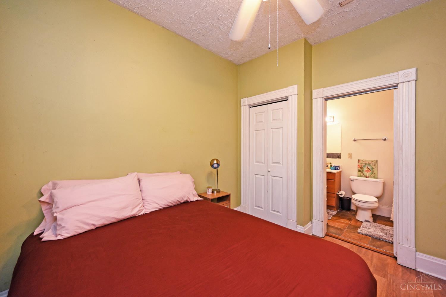 1520 William Howard Taft Road Cincinnati, OH 45206 - Photo 36 of 43