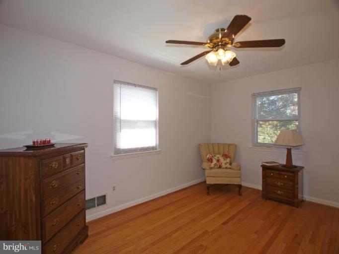 2720 Old Briggs Chaney Road Silver Spring, MD 20905 - Photo 16 of 25 Bedroom 3