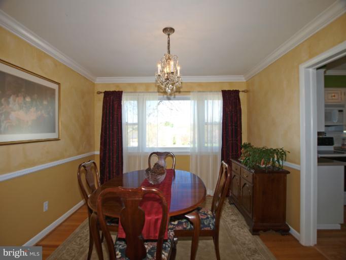 2720 Old Briggs Chaney Road Silver Spring, MD 20905 - Photo 5 of 25 Dining Room
