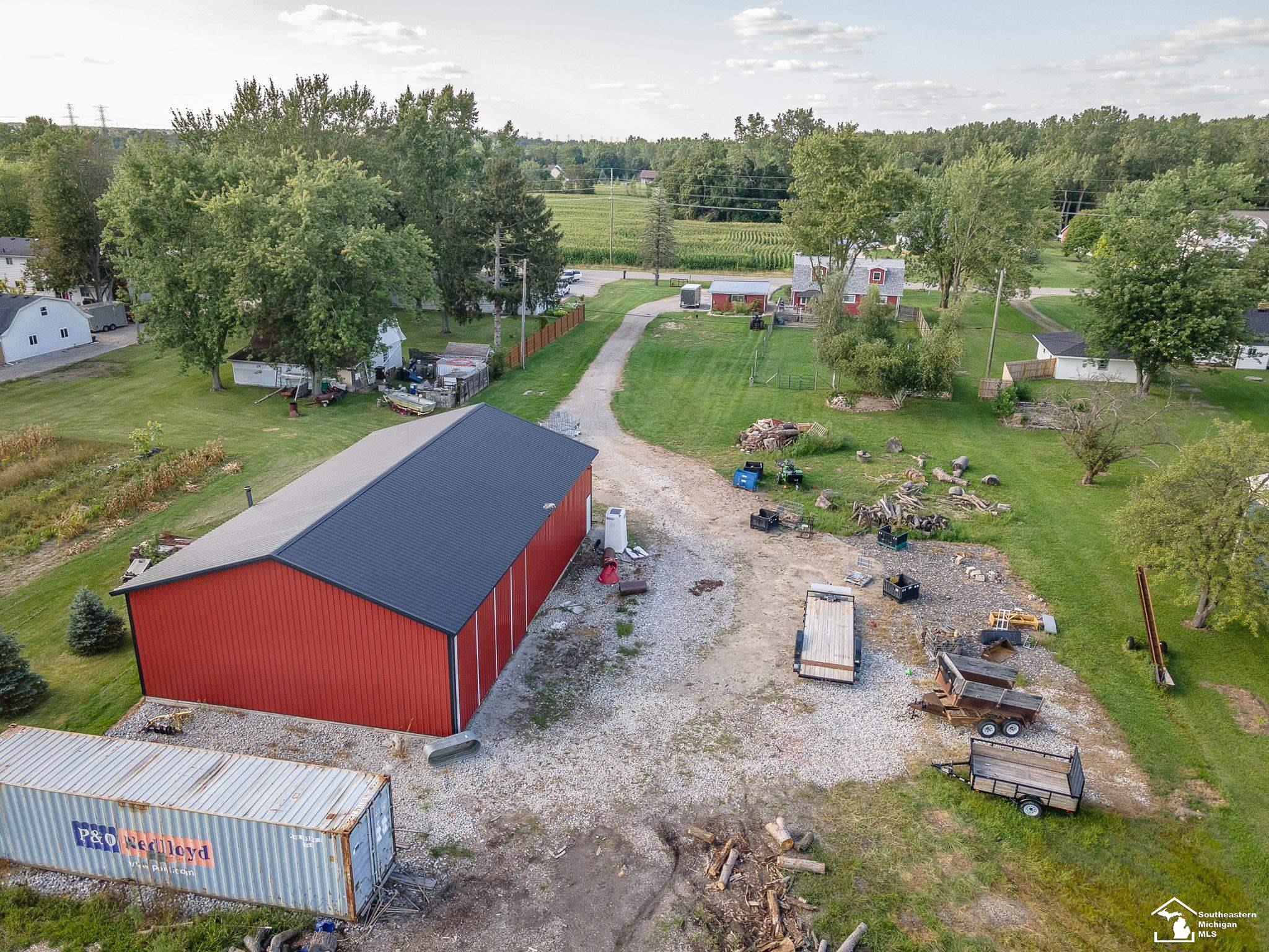 2337 Carleton West Road Carleton, MI 48117 - Photo 11 of 45