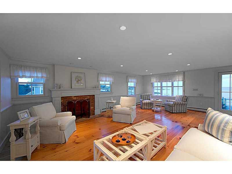 69 Granite Point Road Biddeford, ME 04005 - Photo 2 of 4 Living Room.