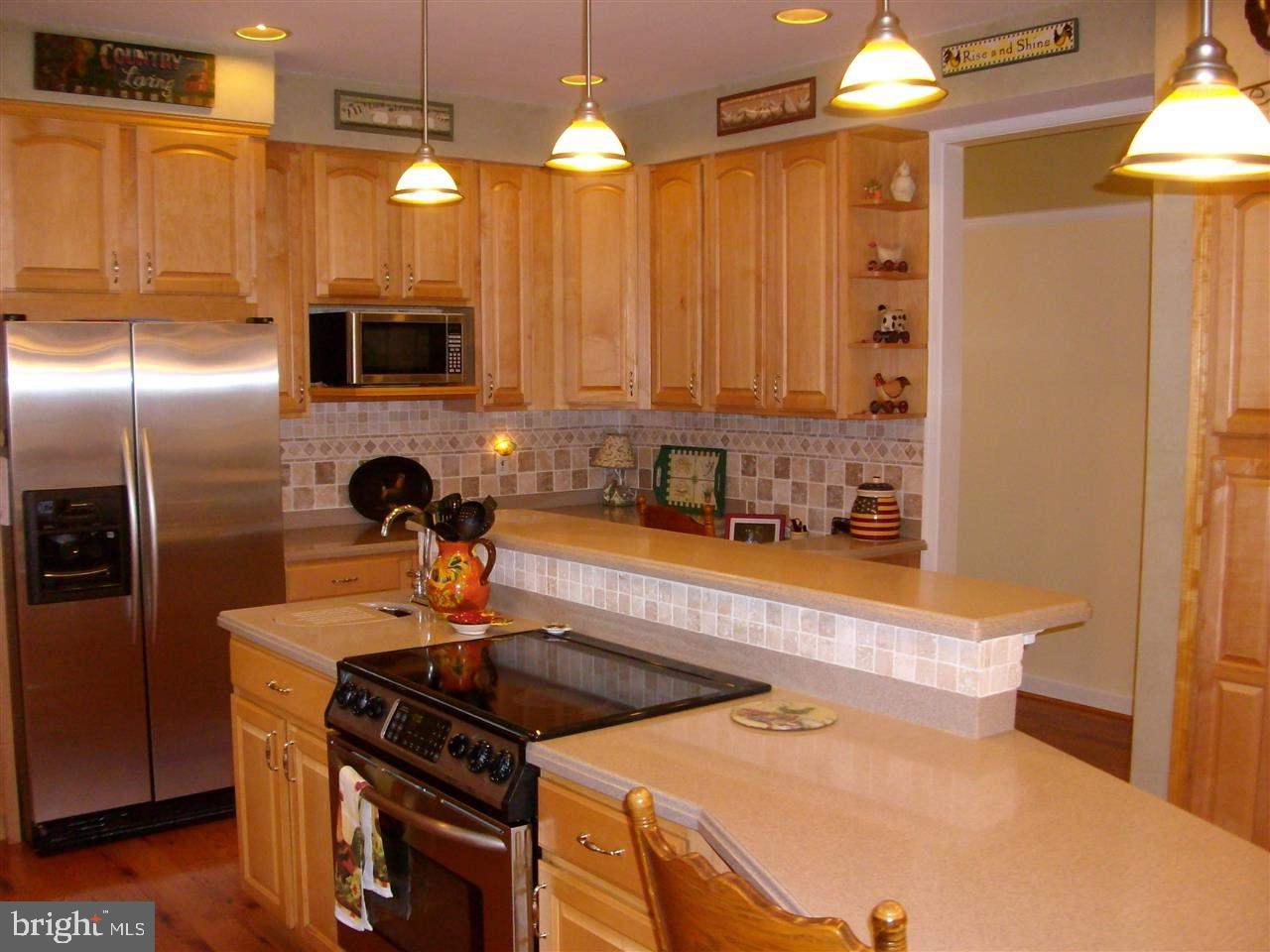 1523 Marburg Road Spring Grove, PA 17362 - Photo 8 of 36