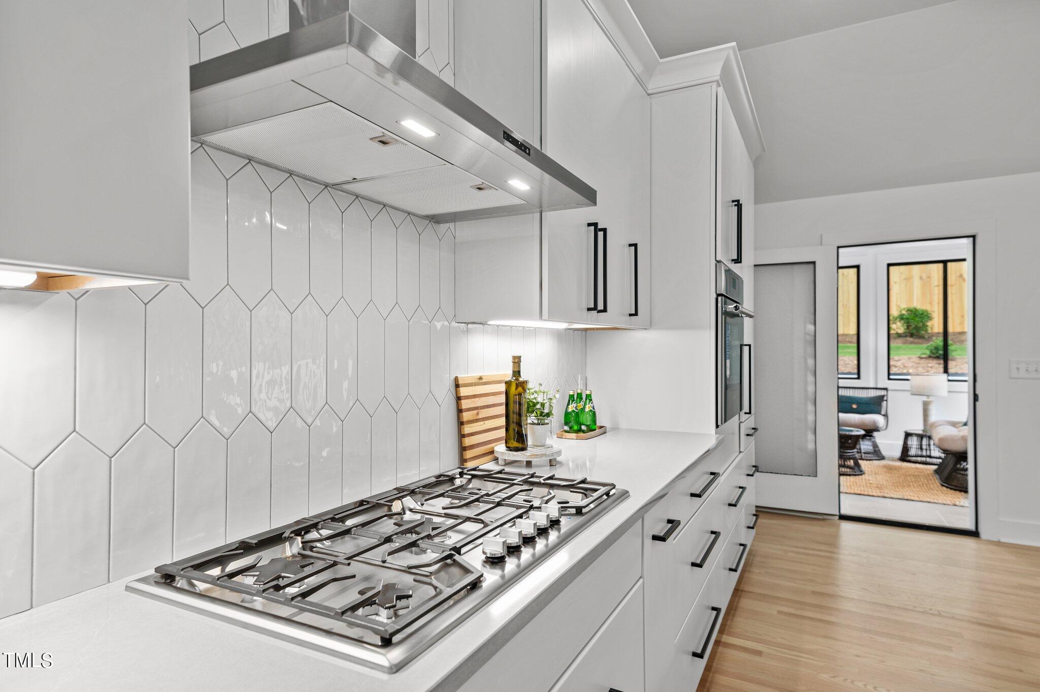 3611 Swann Street Raleigh, NC 27612 - Photo 15 of 72 57-web-or-mls-DSC_8586