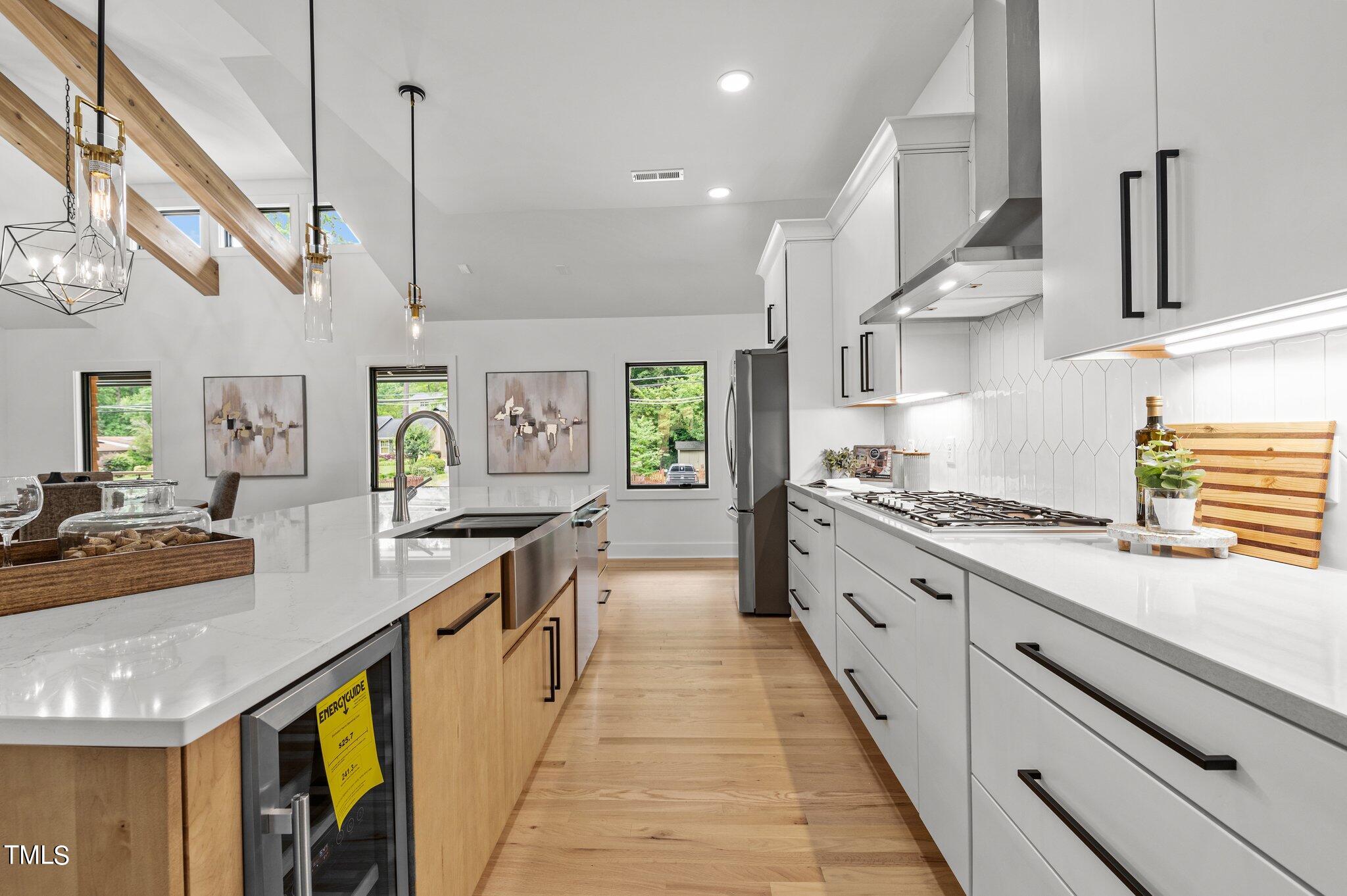3611 Swann Street Raleigh, NC 27612 - Photo 20 of 72 Kitchen