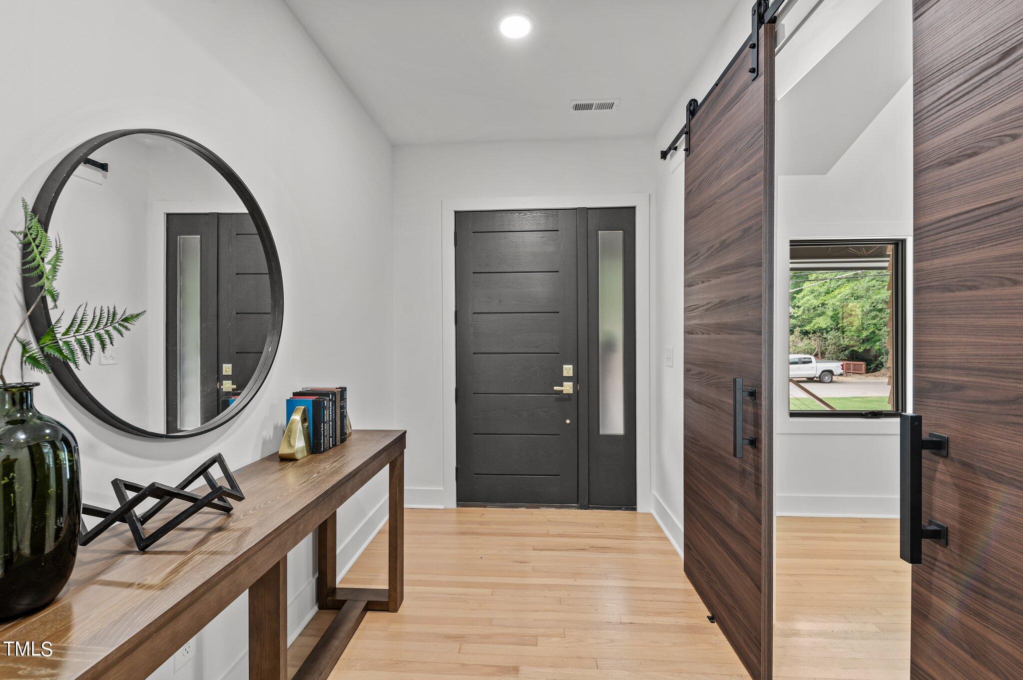 3611 Swann Street Raleigh, NC 27612 - Photo 4 of 72 Entry Foyer