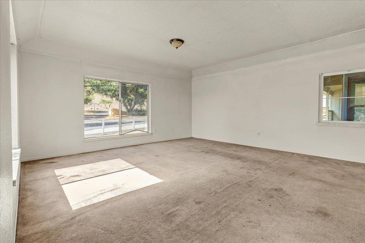 7125 Tustin Road Salinas, CA 93907 - Photo 19 of 38 Gallery Image 19