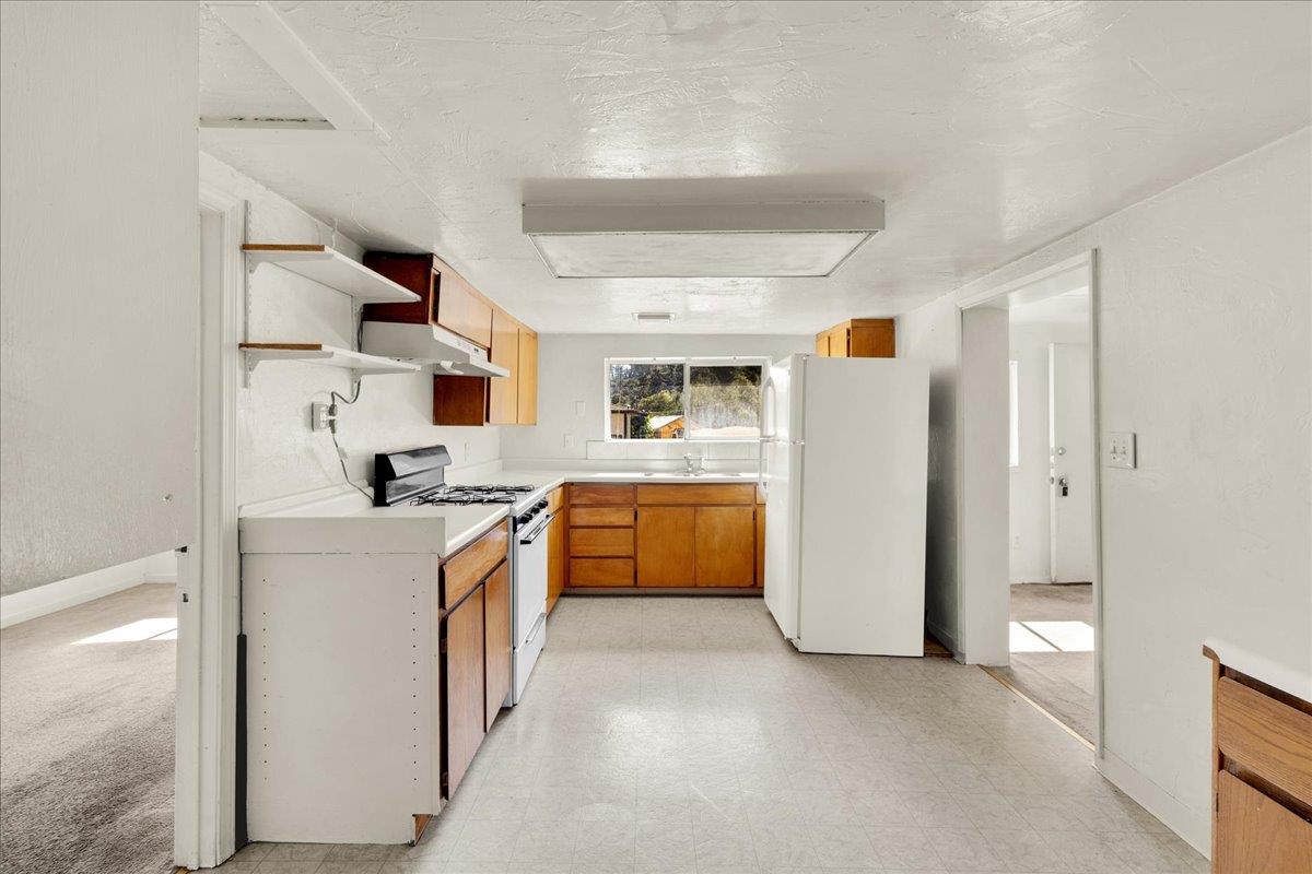 7125 Tustin Road Salinas, CA 93907 - Photo 35 of 38 Gallery Image 35