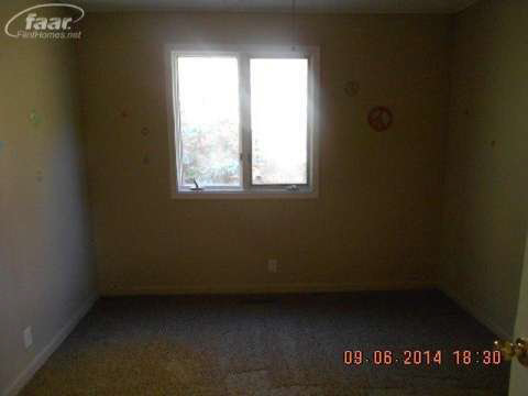 4296 Willard Road Birch Run, MI 48415 - Photo 14 of 15 20420908-13.JPG