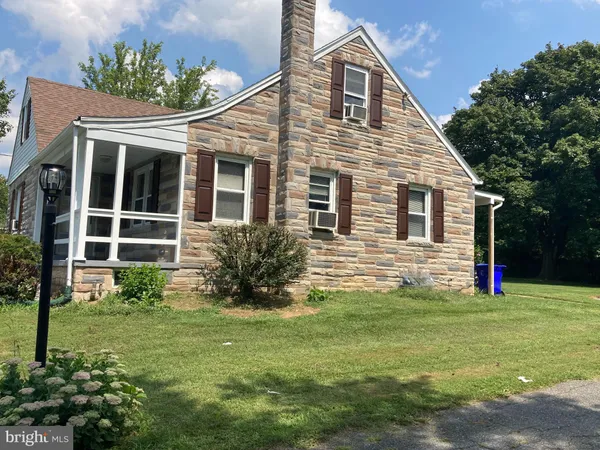 $2,500 | 23825 Ridge Road, Germantown, MD 20876