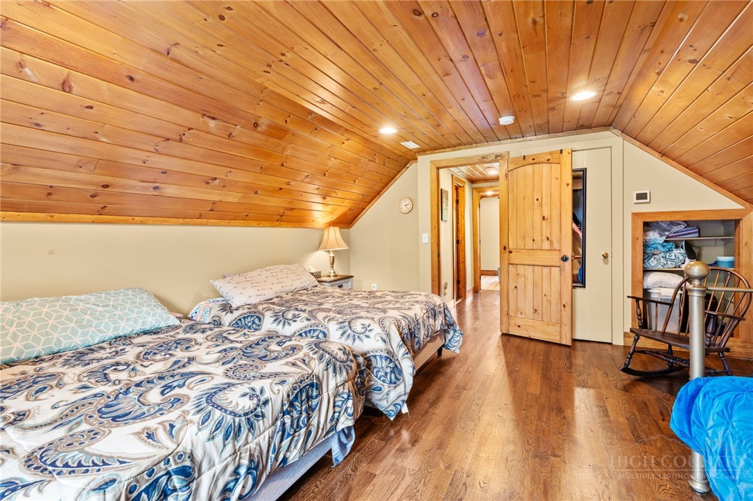 6720 Sampson Road Lenoir, NC 28645 - Photo 30 of 47