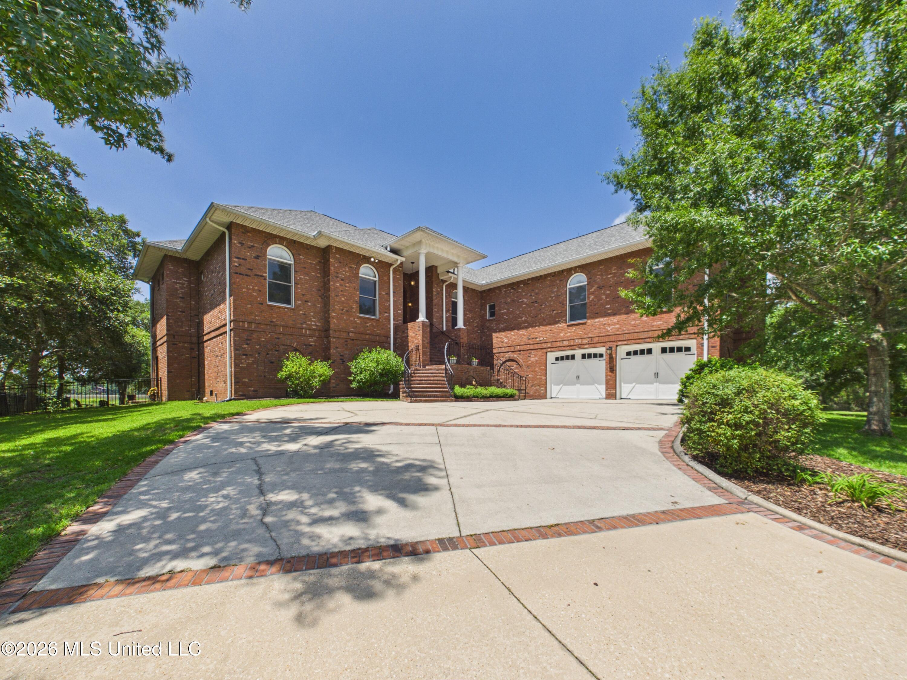 2816 Eagle Pine Drive Ocean Springs, MS 39564 - Photo 3 of 41 CAM04449G0-PR0048-STILL035