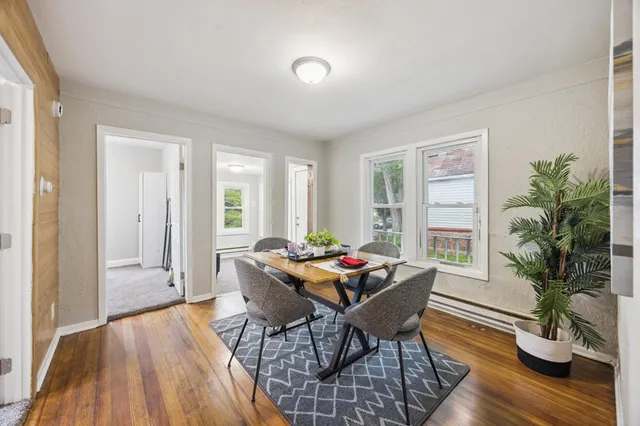 $184,900 | 1131 Marion Street, St. Paul, MN 55117