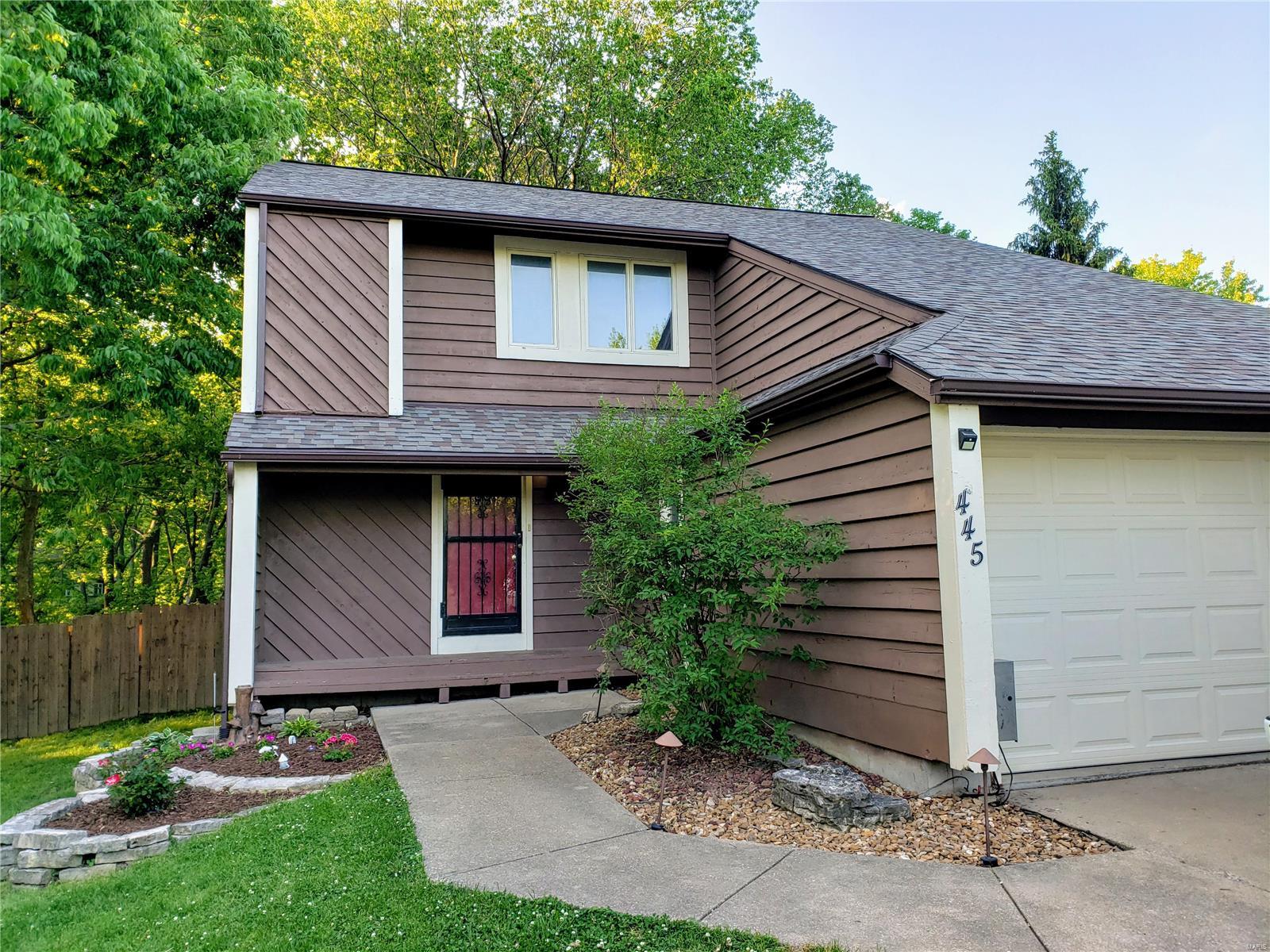 445 Blue Bird Lane Troy, IL 62294 - Photo 1 of 31
