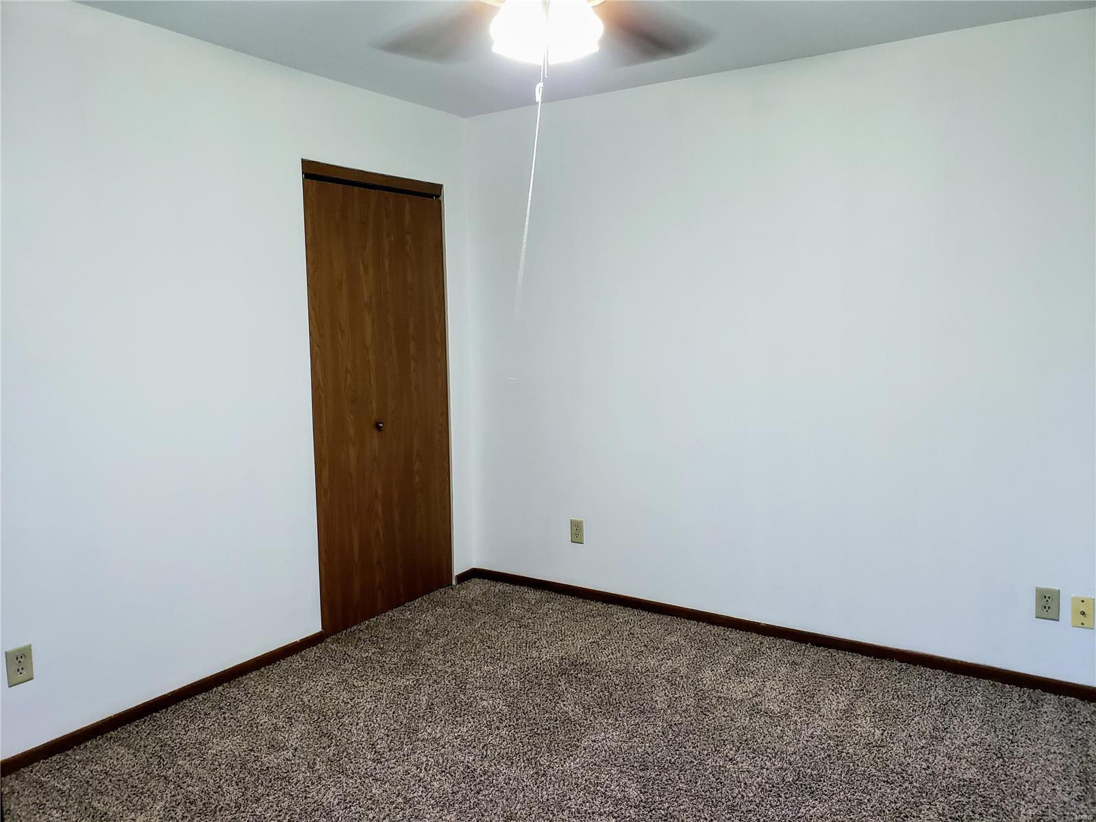445 Blue Bird Lane Troy, IL 62294 - Photo 19 of 31