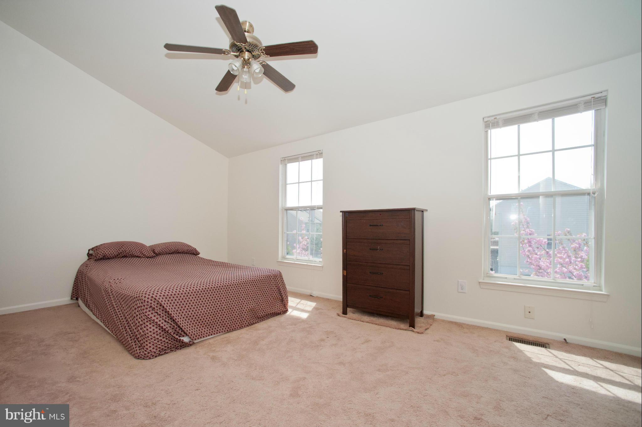 45326 Gable Square Sterling, VA 20164 - Photo 12 of 17 Bedroom (Master)