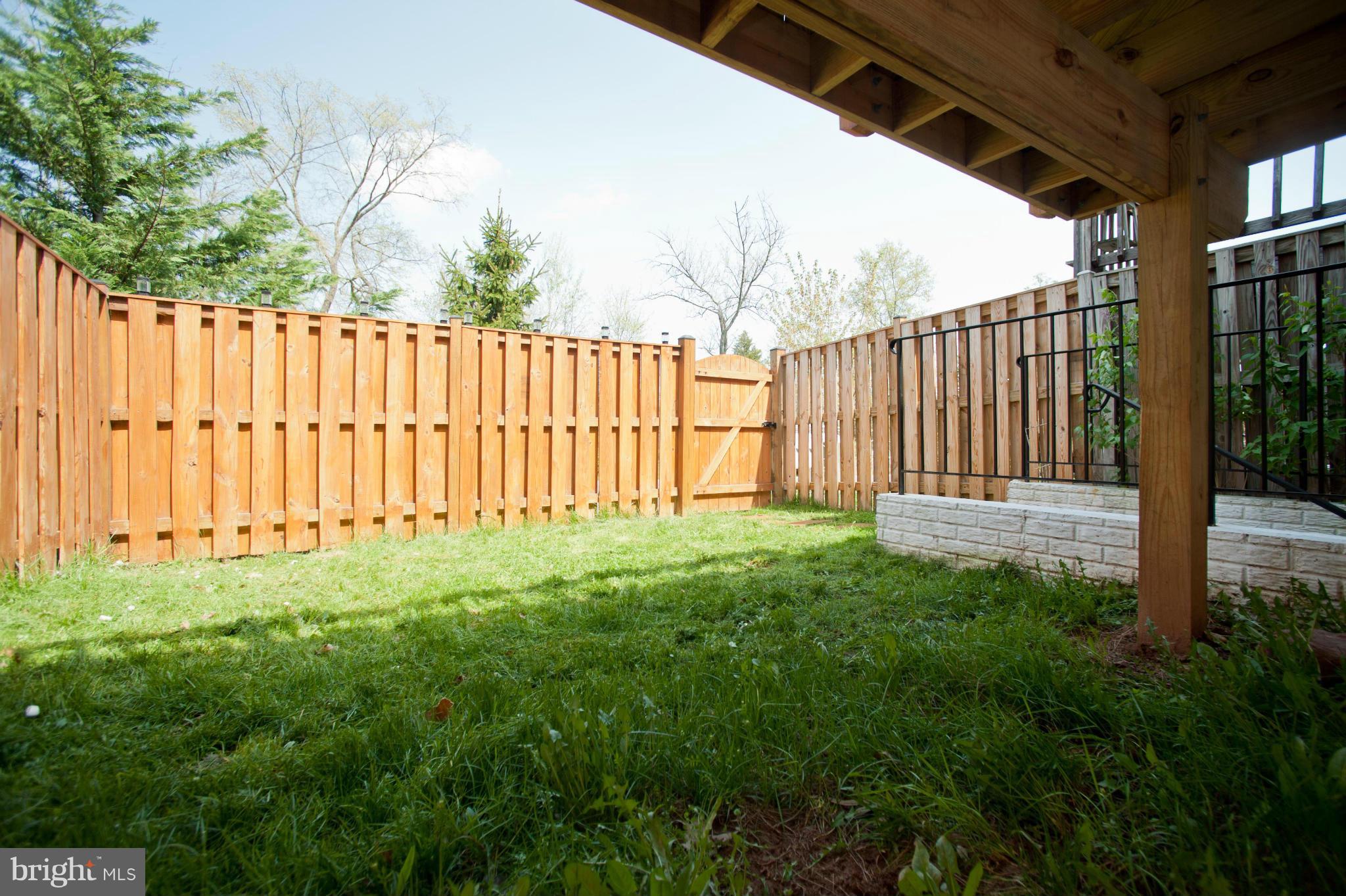 45326 Gable Square Sterling, VA 20164 - Photo 17 of 17 Exterior (Rear)