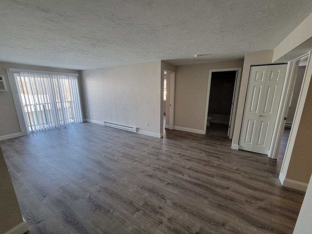 46 Edgeworth Street, Unit 517 Worcester, MA 01605 - Photo 4 of 9