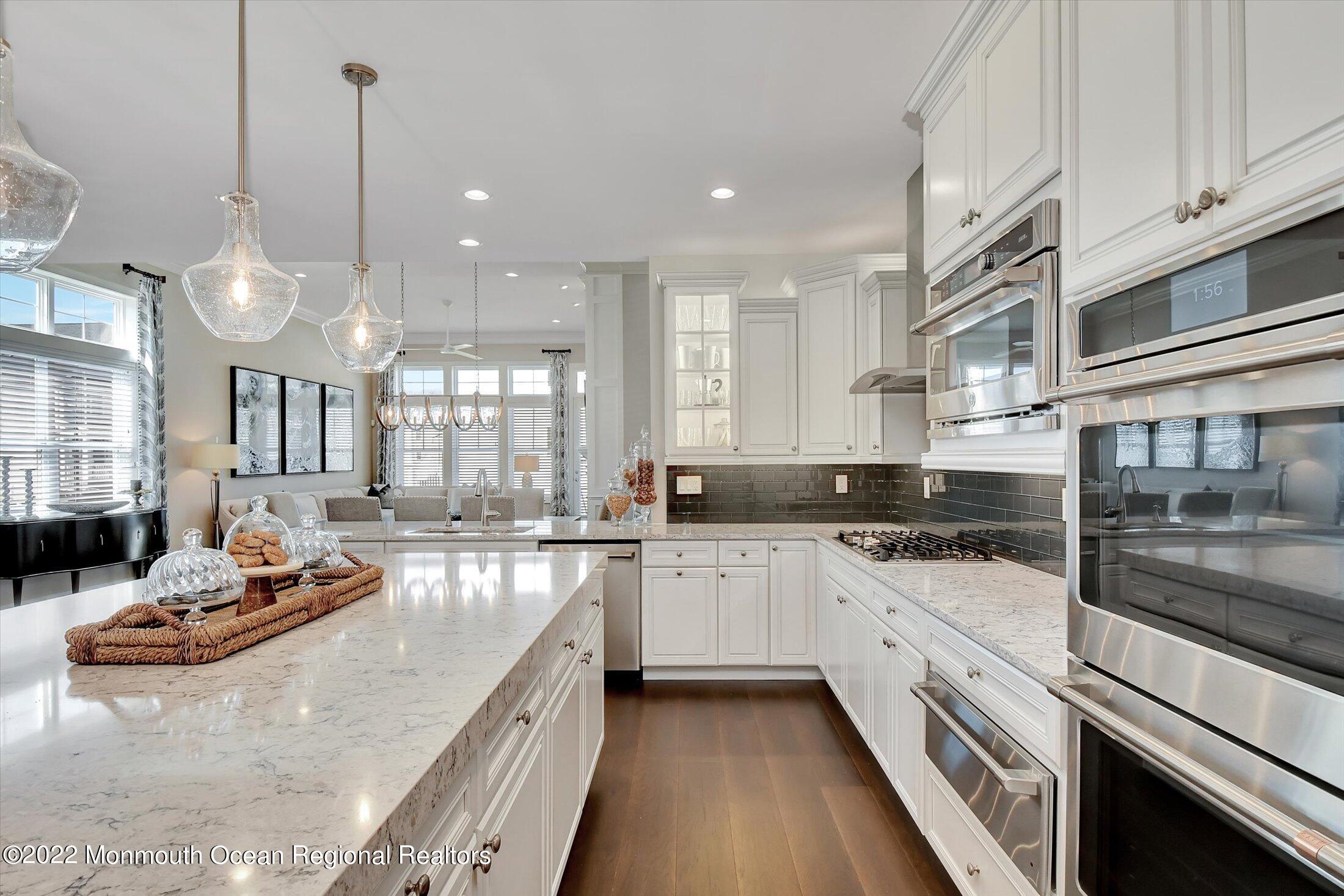 38 Lawley Drive Middletown, NJ 07738 - Photo 14 of 58 14-Kitchen