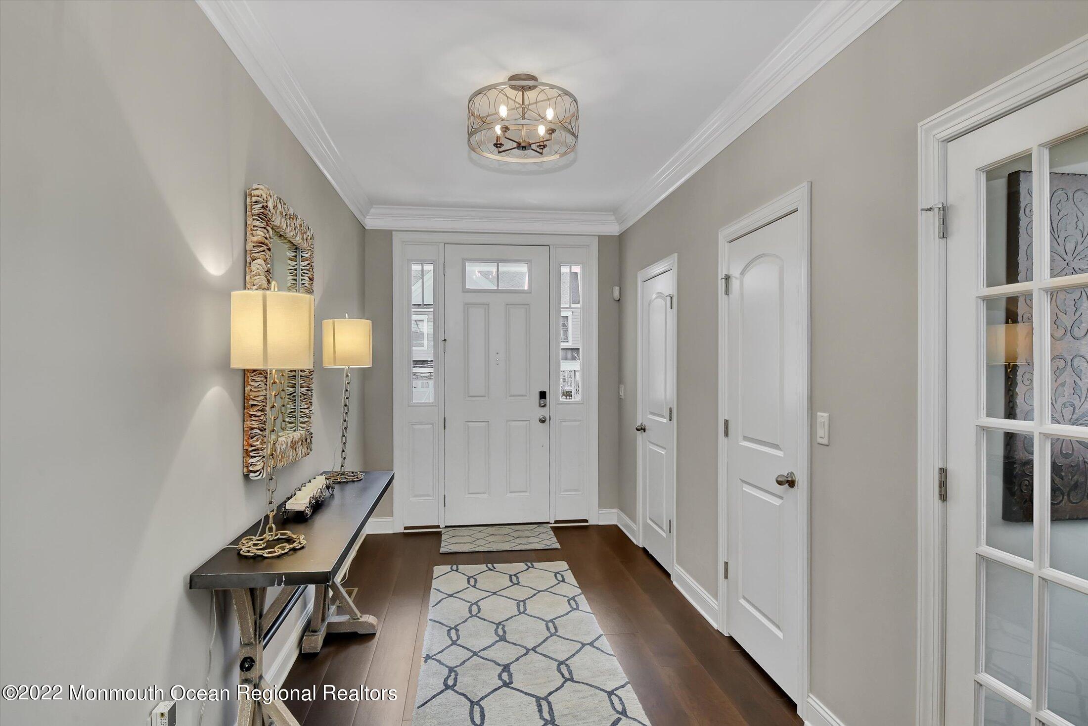 38 Lawley Drive Middletown, NJ 07738 - Photo 5 of 58 05-Foyer