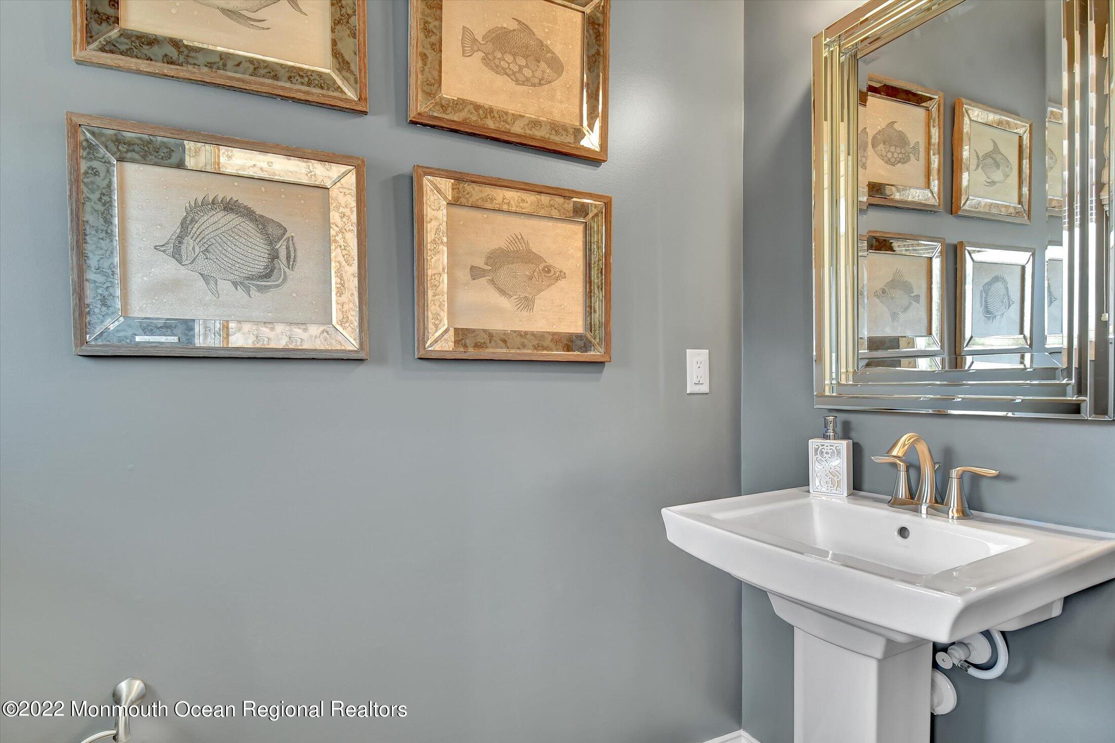 38 Lawley Drive Middletown, NJ 07738 - Photo 7 of 58 07-Half Bath