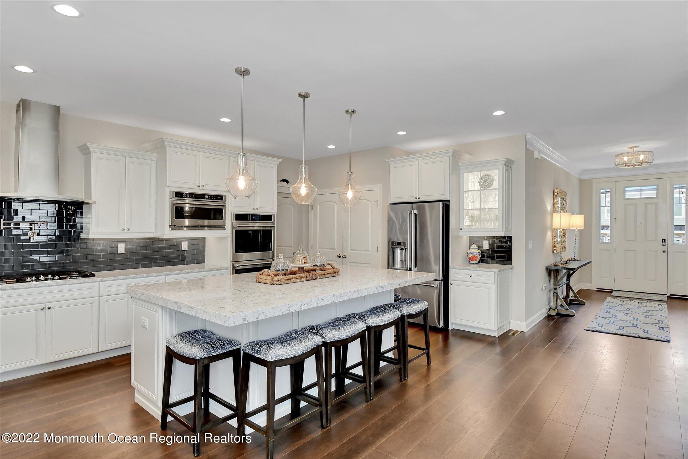 38 Lawley Drive Middletown, NJ 07738 - Photo 9 of 58 09-Kitchen