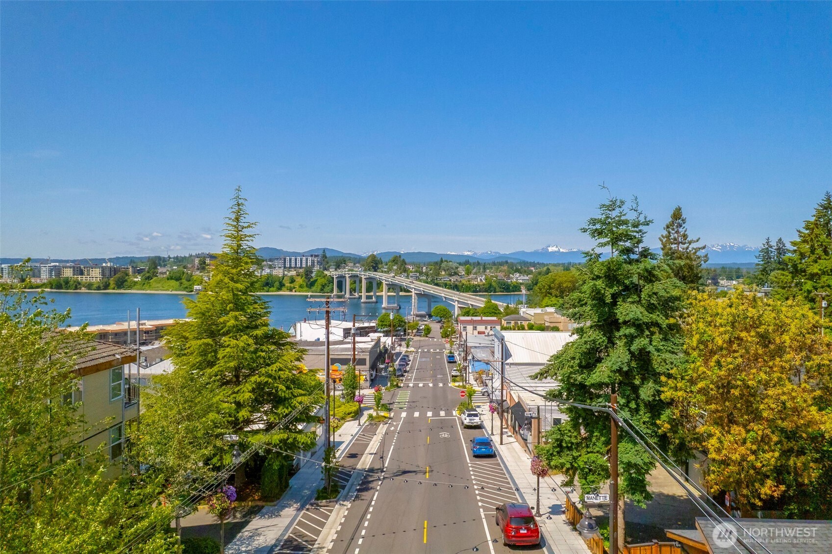 1112 Perry Avenue Bremerton, WA 98310 - Photo 16 of 21 a view of a city with tall buildings