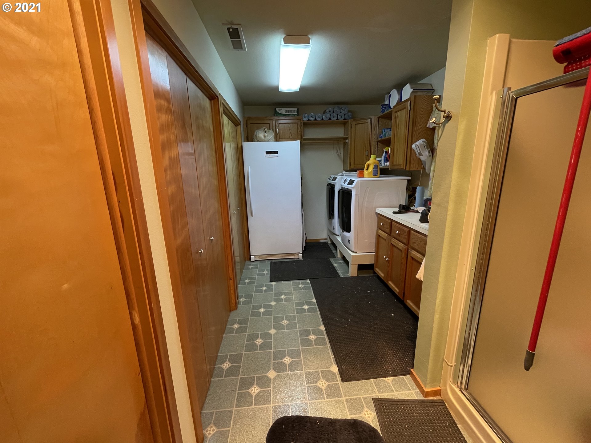 15927 Tyee Road Umpqua, OR 97486 - Photo 13 of 32 Gallery Image 13