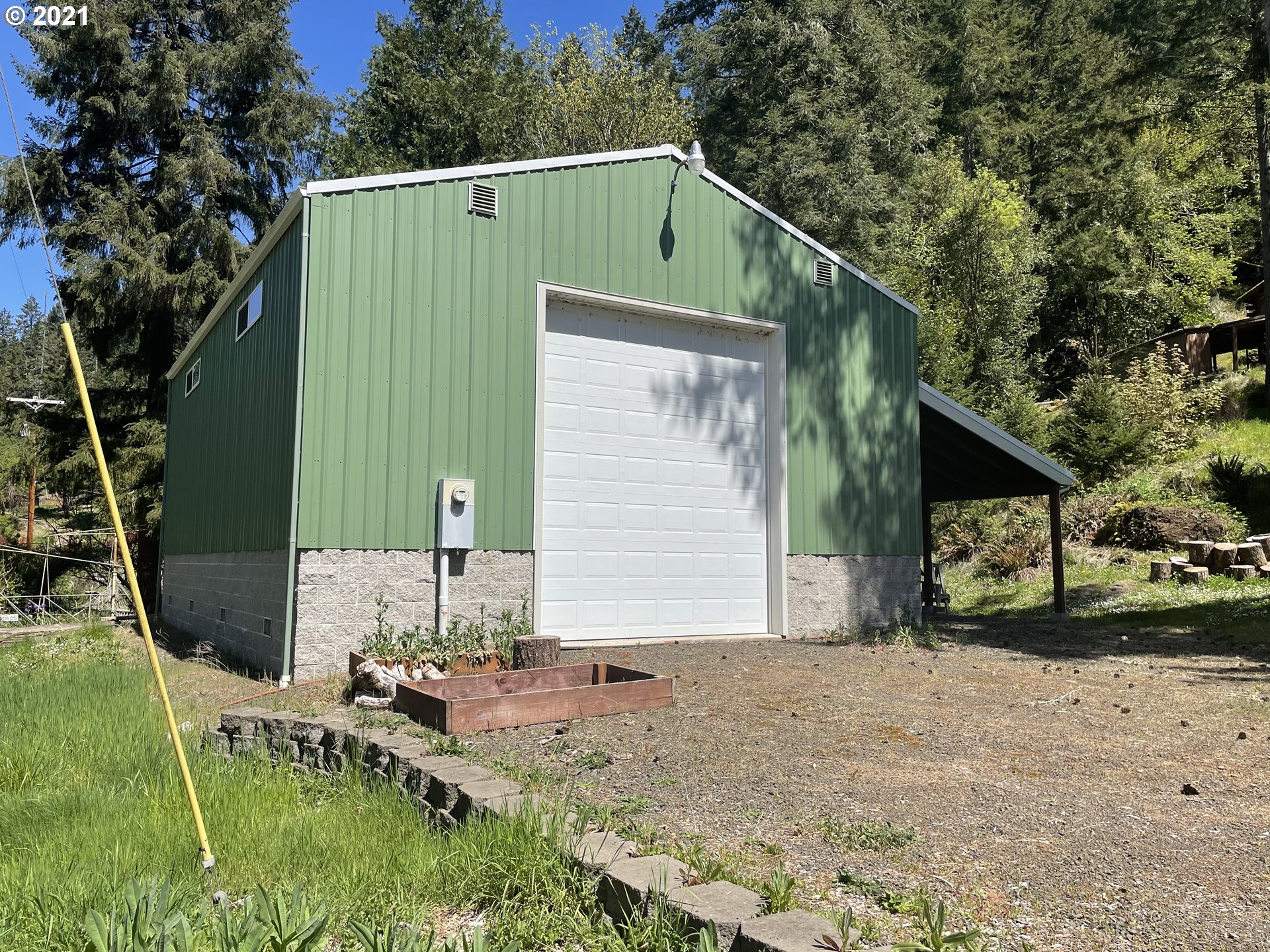 15927 Tyee Road Umpqua, OR 97486 - Photo 19 of 32 Gallery Image 19