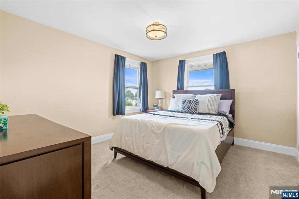83 South Prospect Avenue Hackensack, NJ 07601 - Photo 25 of 37