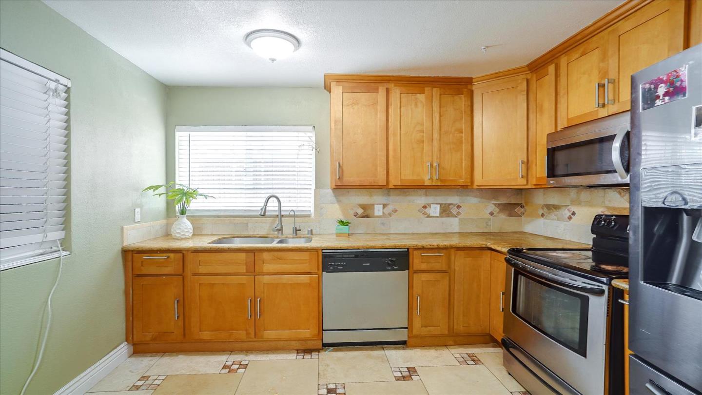 4122 Senter Road San Jose, CA 95111 - Photo 11 of 28 Gallery Image 11