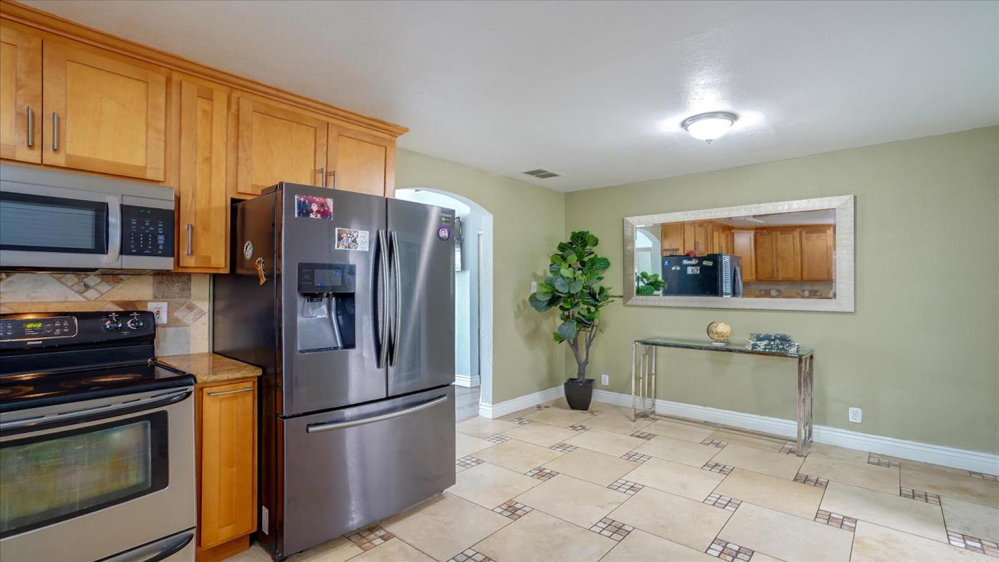4122 Senter Road San Jose, CA 95111 - Photo 8 of 28 Gallery Image 8