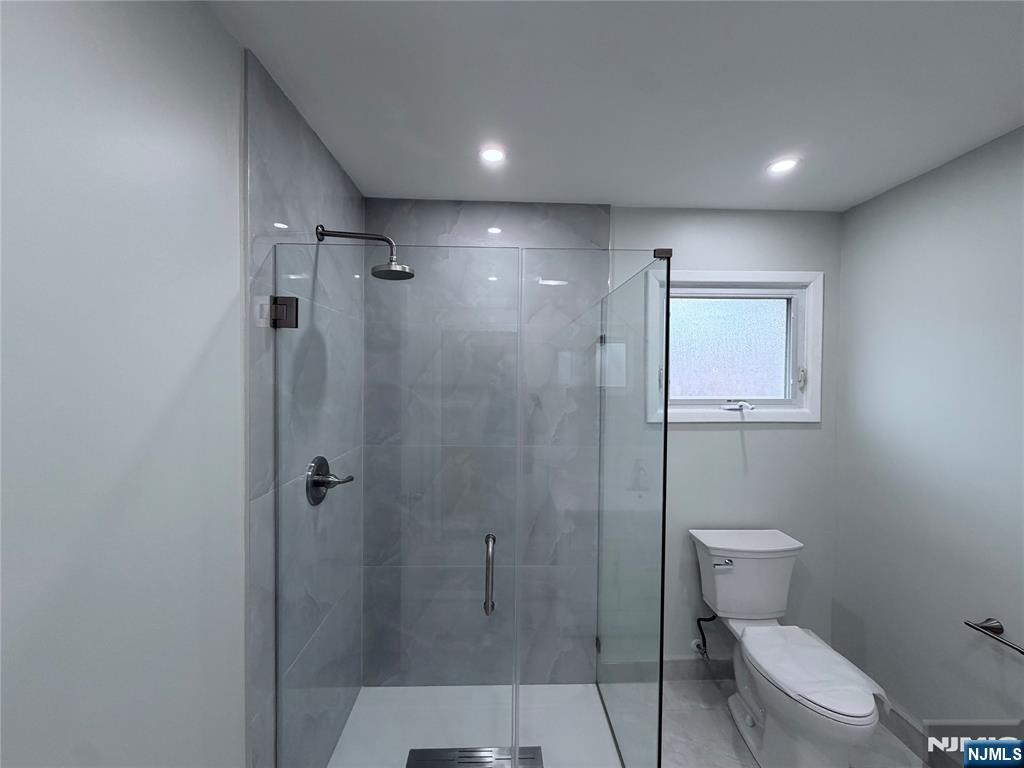 155 Park Street, Unit 2 Ridgefield Park, NJ 07660 - Photo 10 of 19 Gallery Image 10