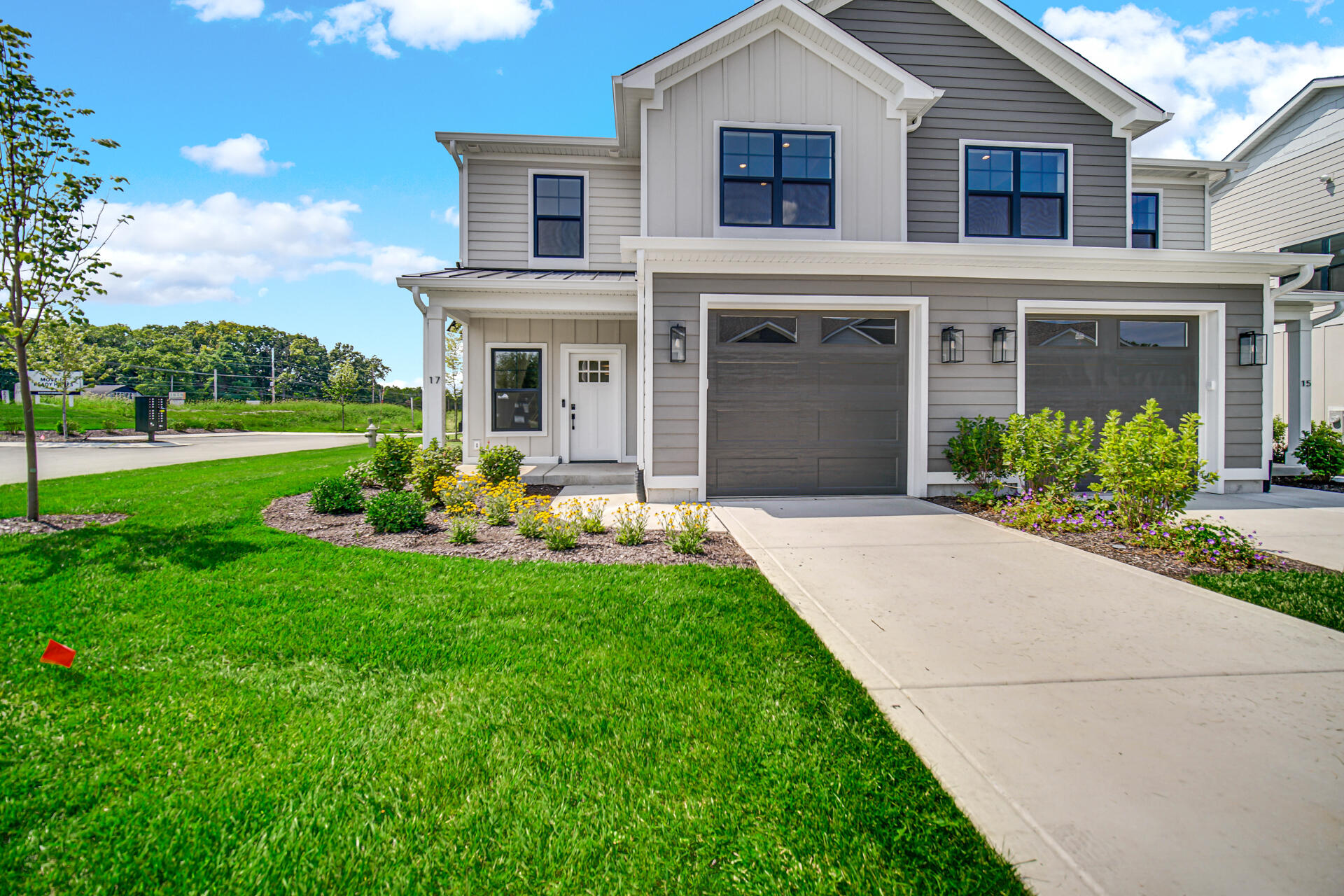 17 Moorebrooke Road Michigan City, IN 46360 - Photo 1 of 23 1920x1280