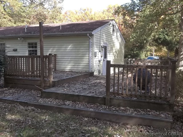 8752 Marlfield Road Gloucester, VA 23061 - Photo 13 of 17