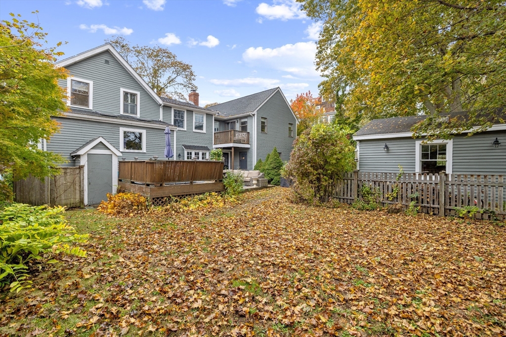 25 Curtis Street Marblehead, MA 01945 - Photo 24 of 28 front view of a house with a yard