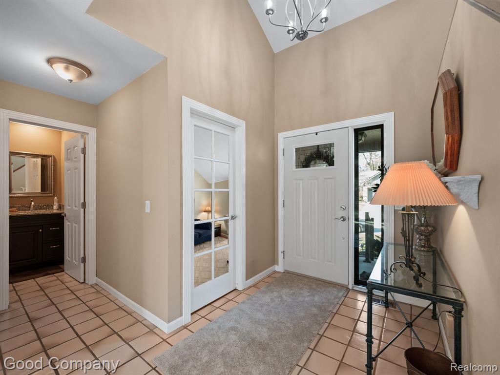 635 Ten Point Drive Rochester Hills, MI 48309 - Photo 10 of 30