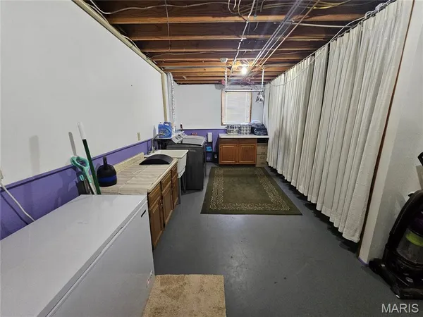 $285,000 | 806 Windy Way, Steeleville, IL 62288