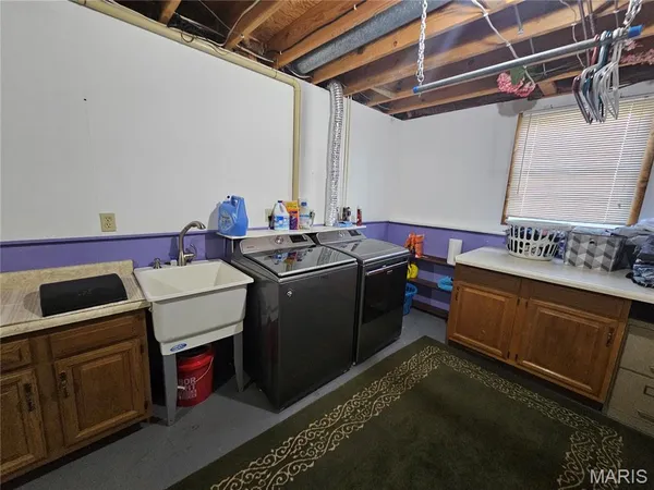 $285,000 | 806 Windy Way, Steeleville, IL 62288