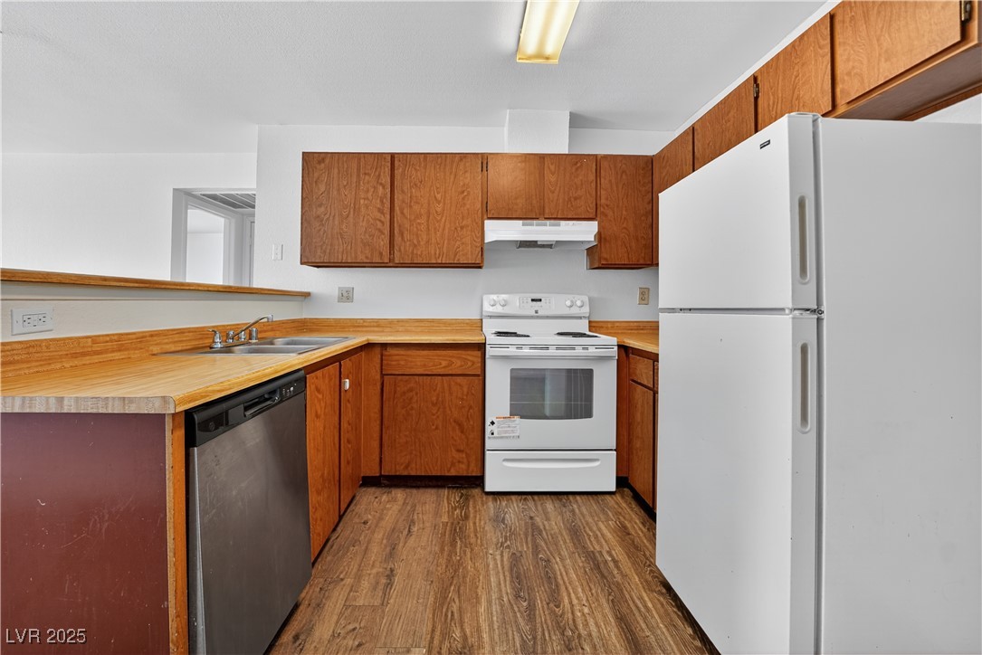 2654 Bryandouglas Drive, Unit A Las Vegas, NV 89121 - Photo 7 of 15