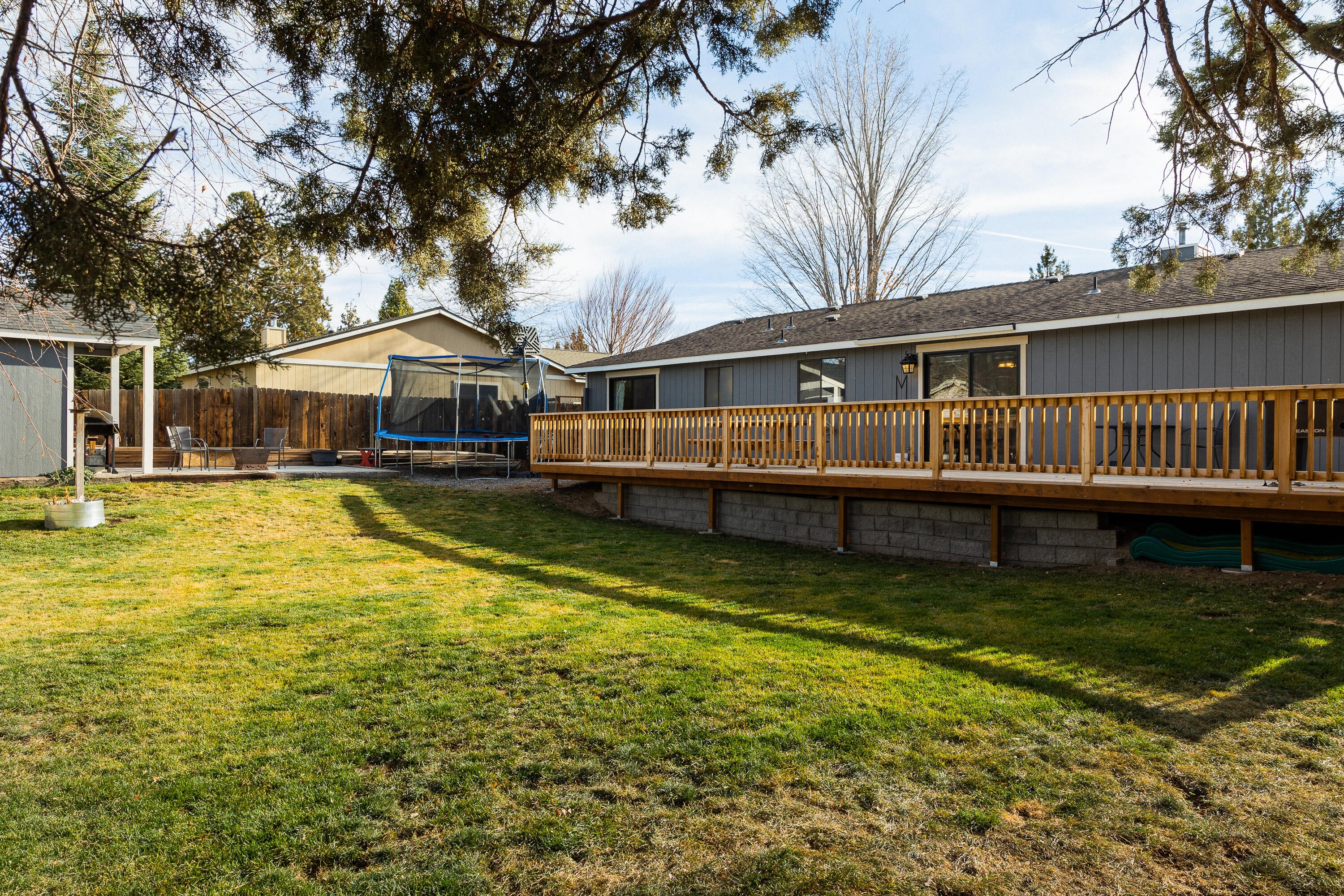 2136 Northeast Wells Acres Road Bend, OR 97701 - Photo 14 of 22 2136 NE Wells Acres Rd (12 of 17)